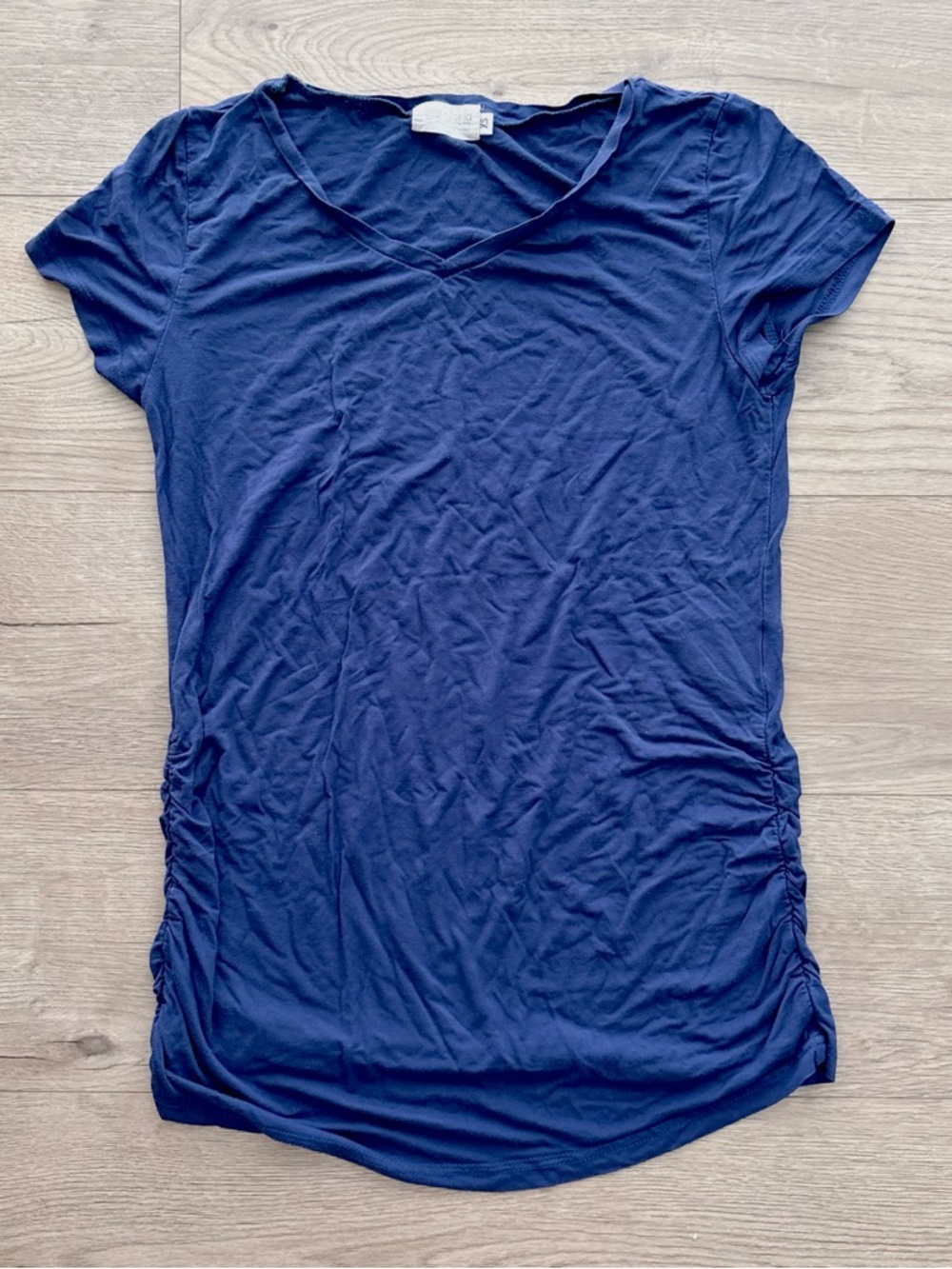 ELLA BELLA Maternity V-Neck Side-Ruched Short Sleeve Top